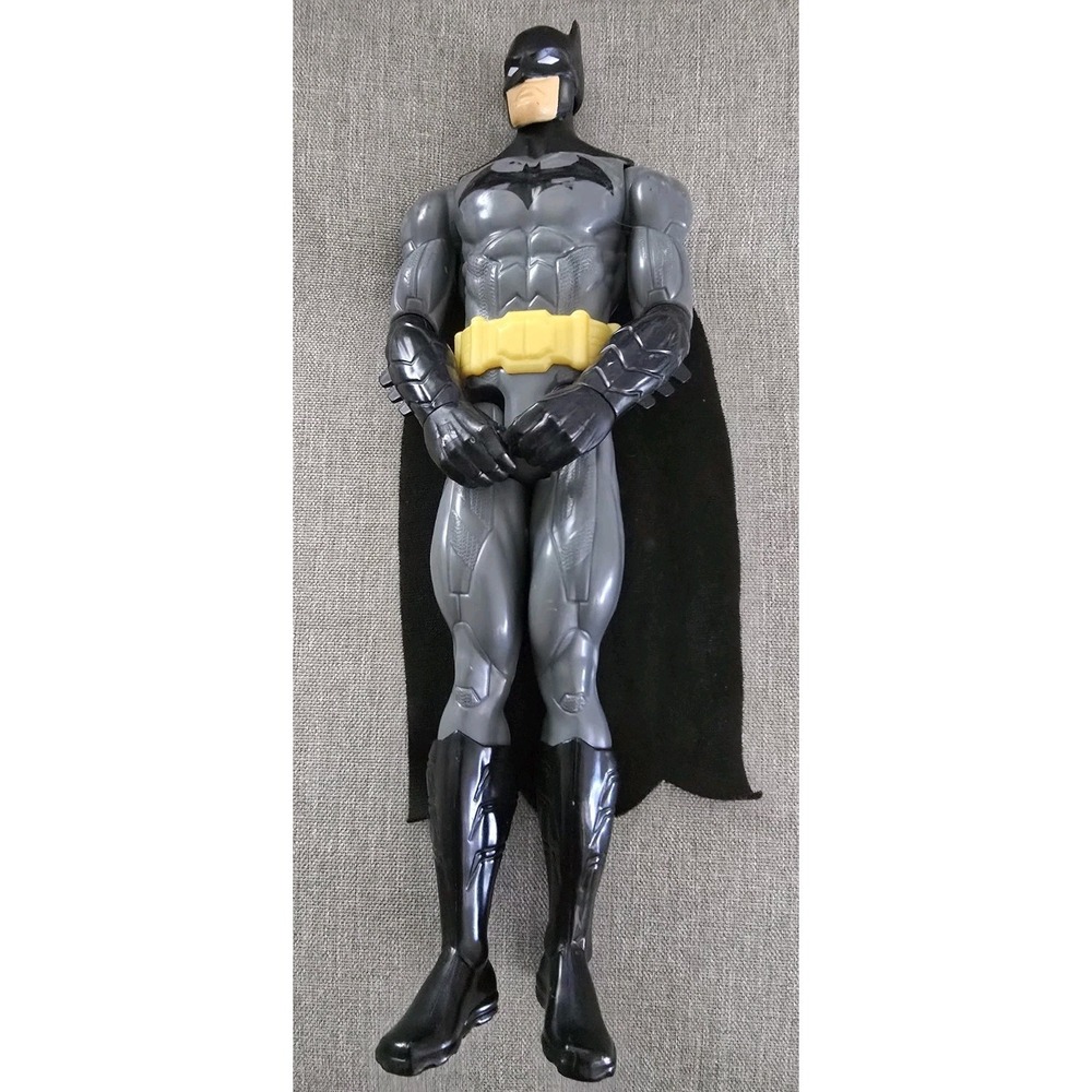 Mattel DC Comics Batman 12" Action Figure 2014 CDM63 Grey Black Utility Belt
